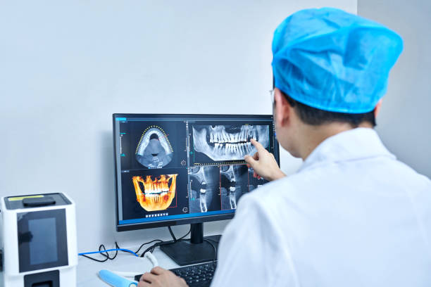 Best Broken Tooth Emergency  in Montgomery, OH